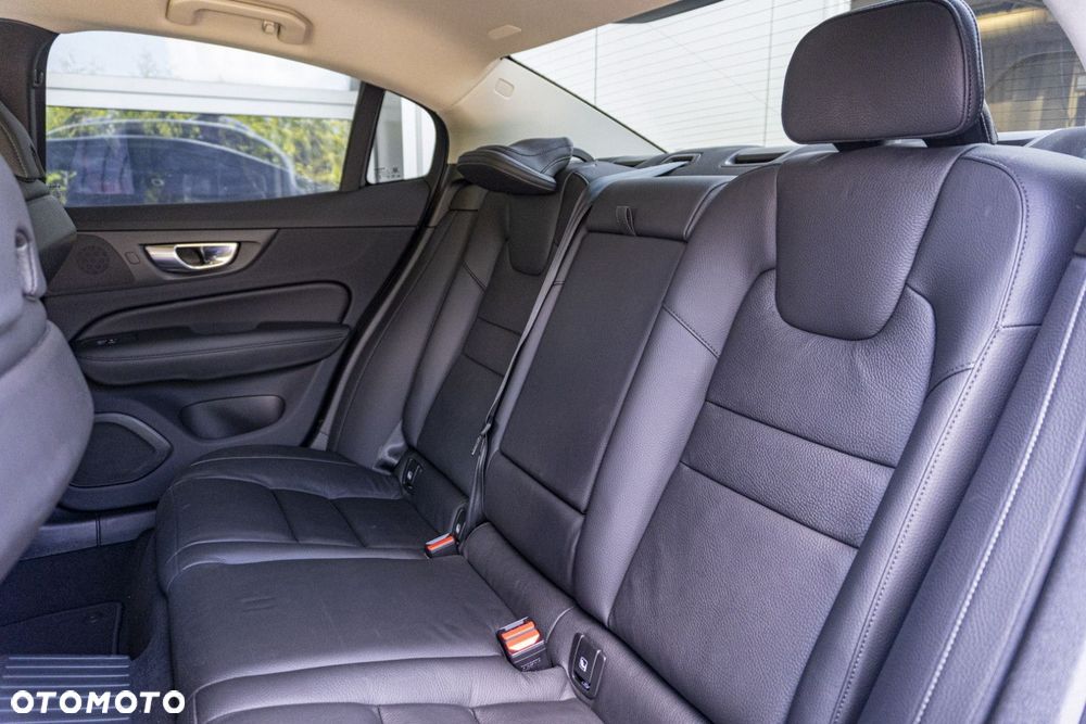 Volvo S60 - 15