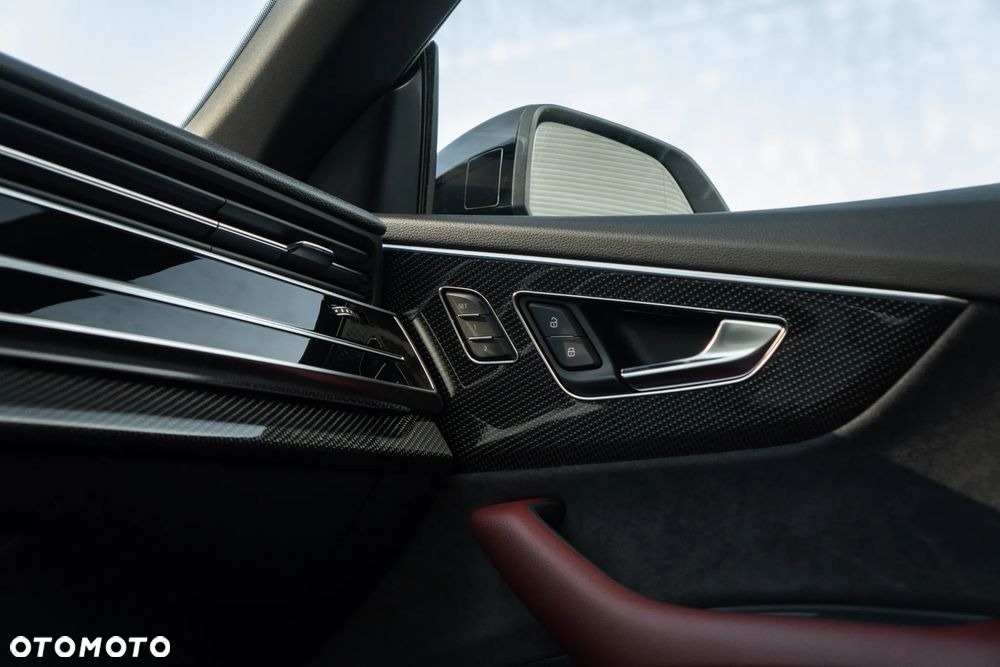 Audi SQ8 - 27