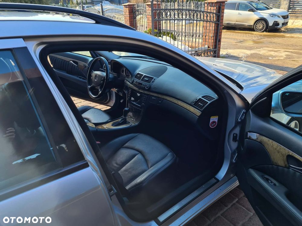 Mercedes-Benz Klasa E 320 CDI 4Matic Automatik Avantgarde DPF BusinessEDITION - 12