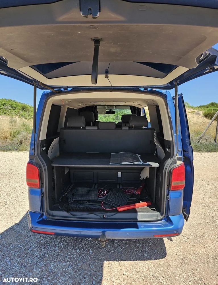 Volkswagen Multivan - 13