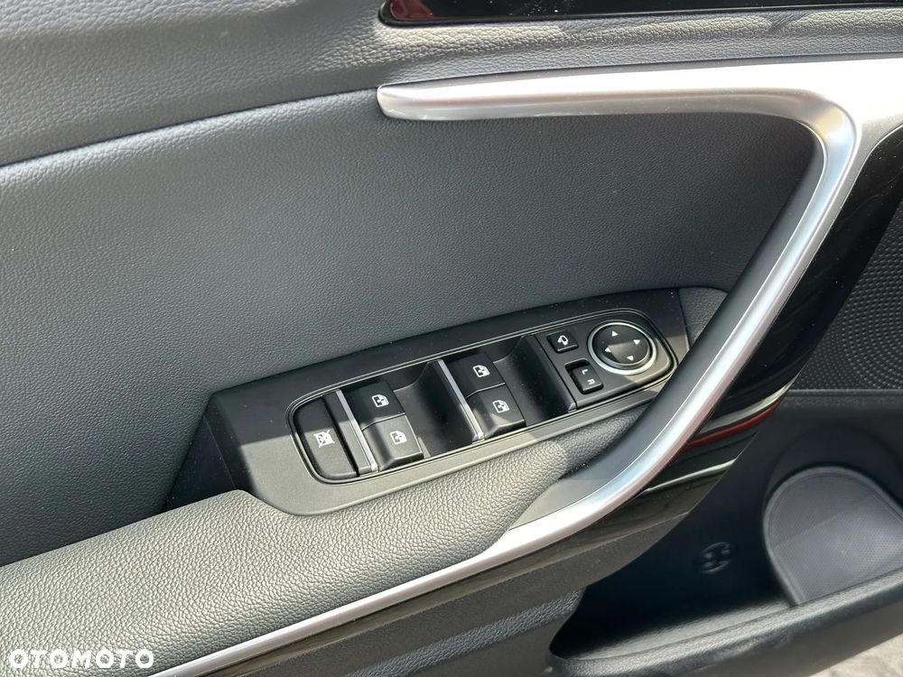 Kia XCeed 1.5 T-GDI Business Line DCT - 11