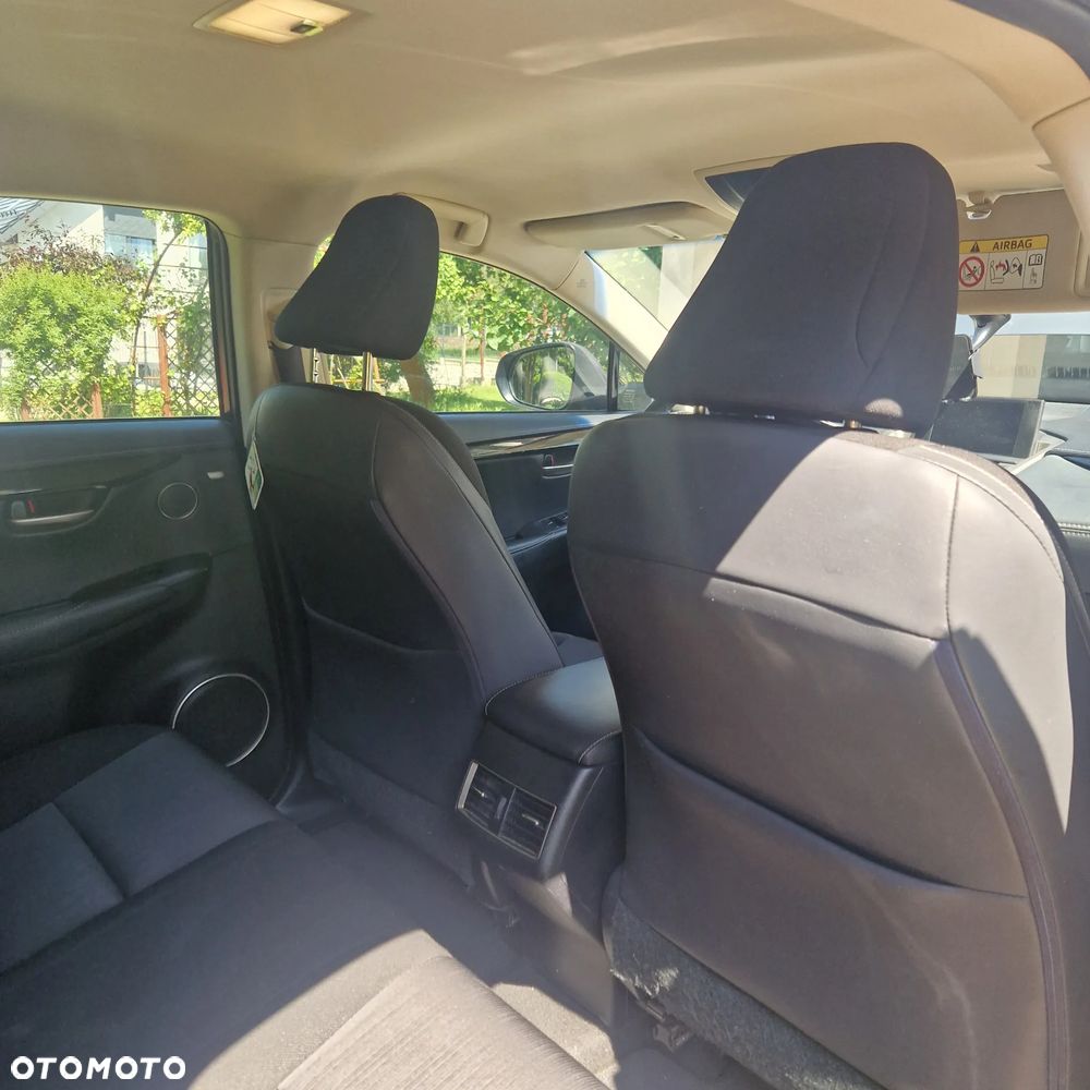 Lexus NX - 11