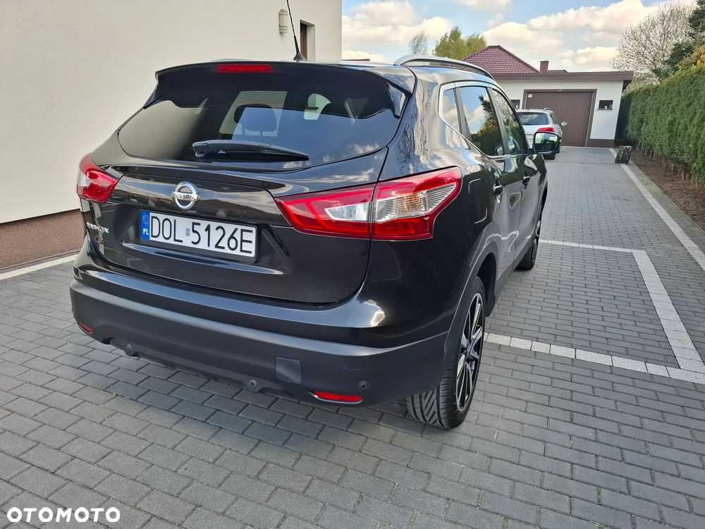 Nissan Qashqai 1.6 dCi Xtronic TEKNA+ - 3