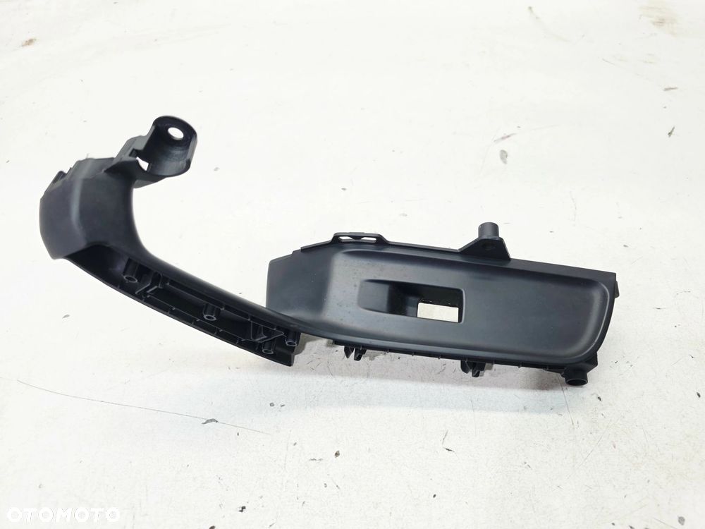 UCHWYT RĄCZKA DRZWI PRAWY PRZÓD AUDI A3 8V SPORTBACK 8V4959522C - 2