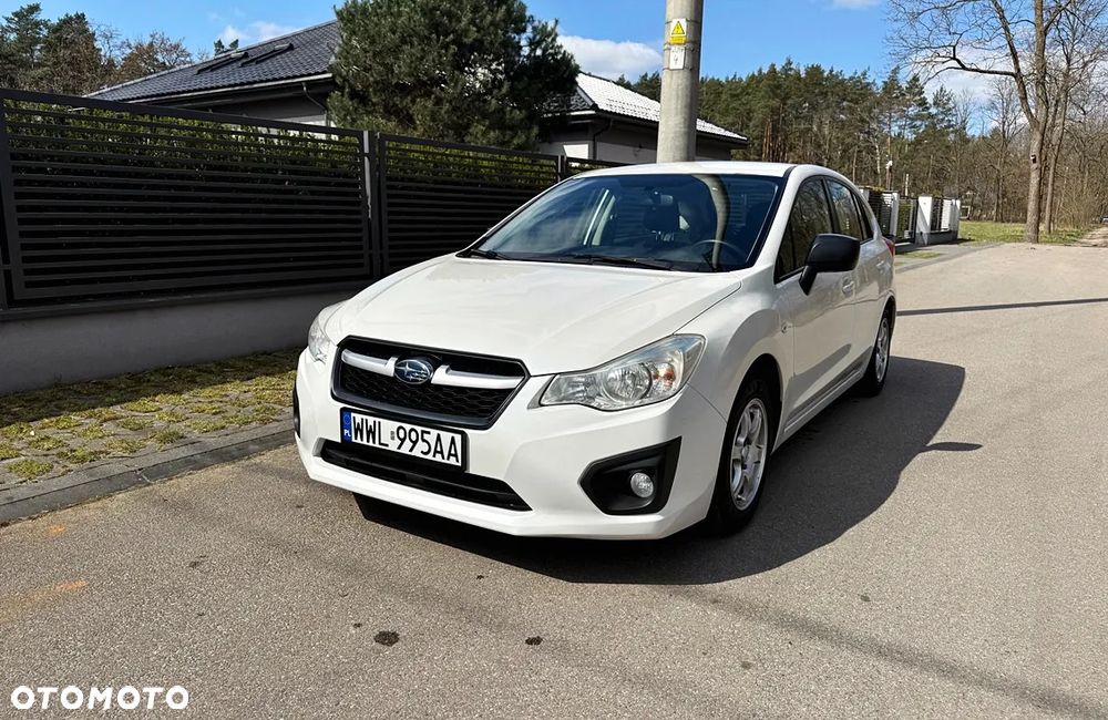 Subaru Impreza - 12