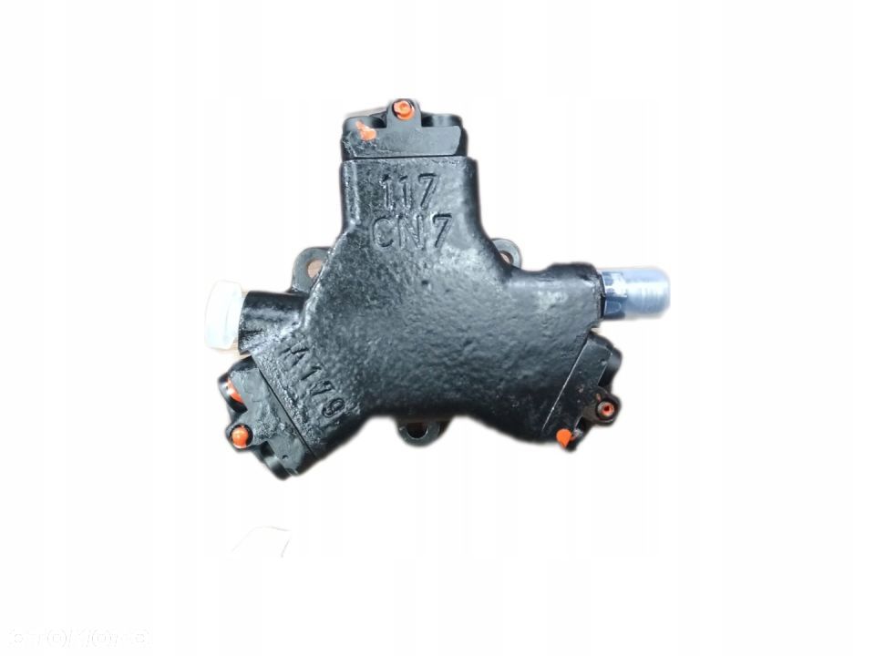 POMPA WTRYSKOWA MERCEDES W203 W210 C209 2.7 CDI - 1