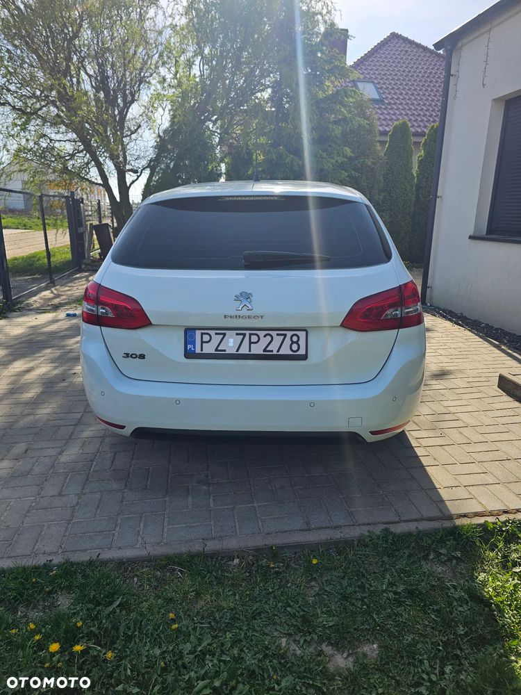 Peugeot 308 - 18
