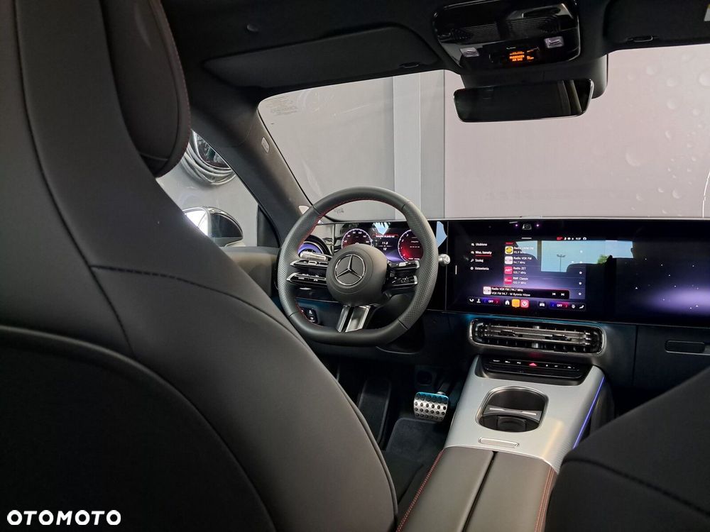 Mercedes-Benz CLA - 35