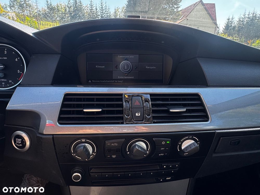 BMW Seria 5 520d Edition Fleet - 11
