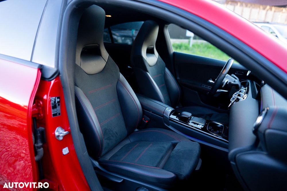 Mercedes-Benz CLA 250 4Matic 7G-DCT AMG Line - 11