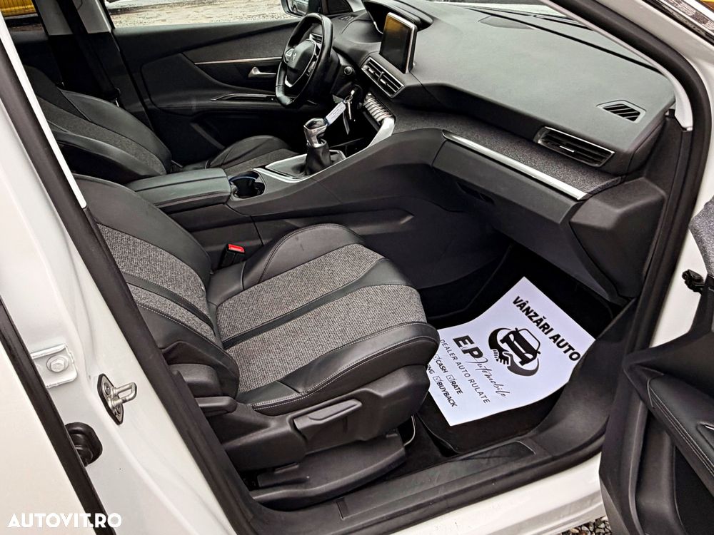 Peugeot 3008 PureTech 130 Stop & Start GPF Allure - 7