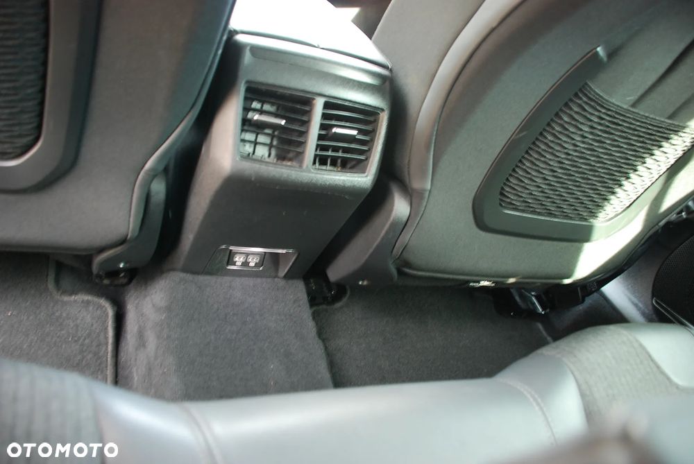 Peugeot 508 BlueHDi 130 EAT8 Allure Pack - 22