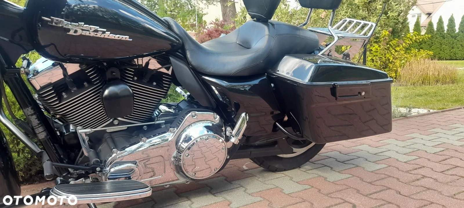 Harley-Davidson Touring Street Glide - 24