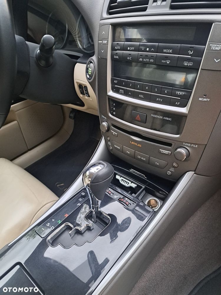 Lexus IS 250 Elegance - 21