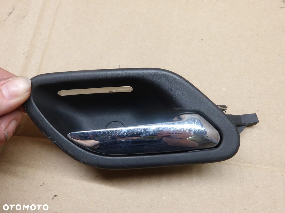 BMW E38 LIFT 99-01r. KLAMKA WEWNĘTRZNA PRAWY TYŁ - 6