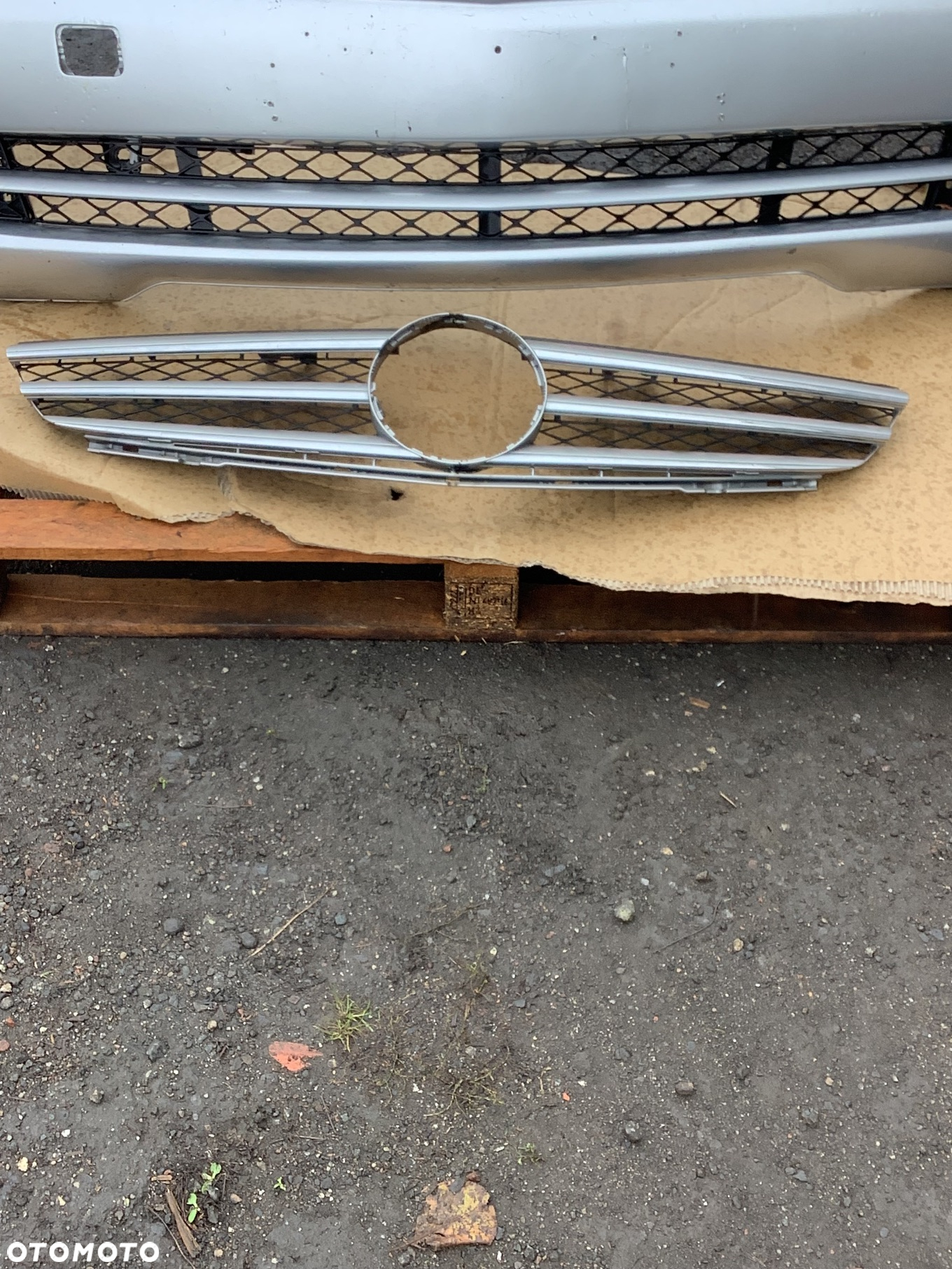 MERCEDES CL W216 ZDERZAK PRZEDNI ATRAPA GRIL - 5