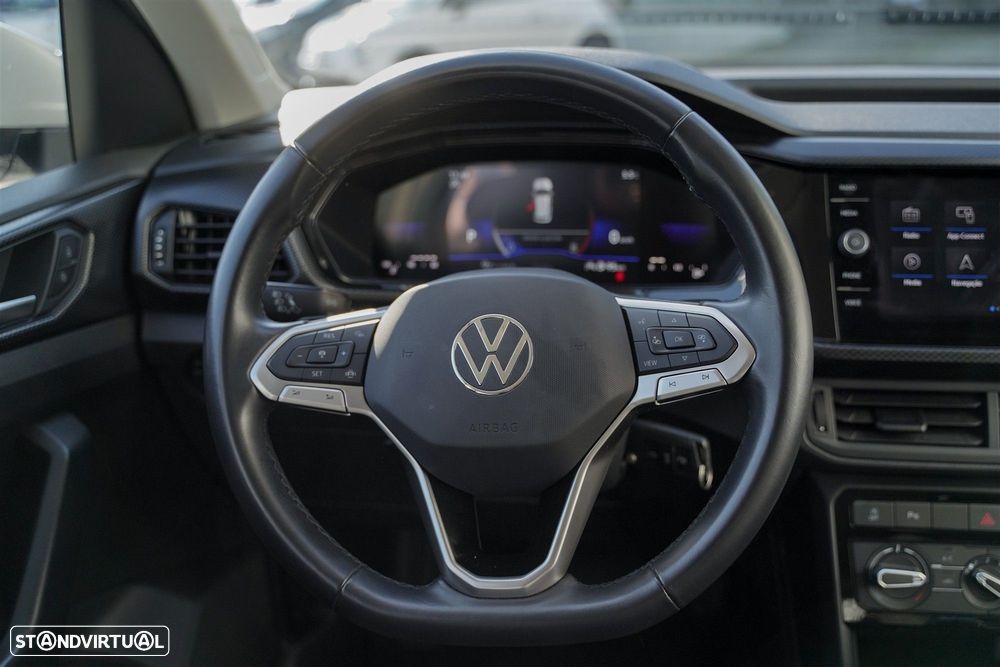 VW T-Cross 1.0 TSI BlackStyle DSG - 20