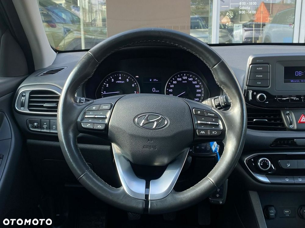 Hyundai i30 1.5 DPI Modern - 13