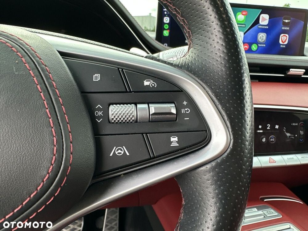 Genesis GV70 - 25