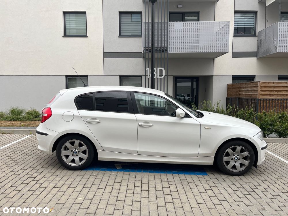 BMW Seria 1 116i - 3