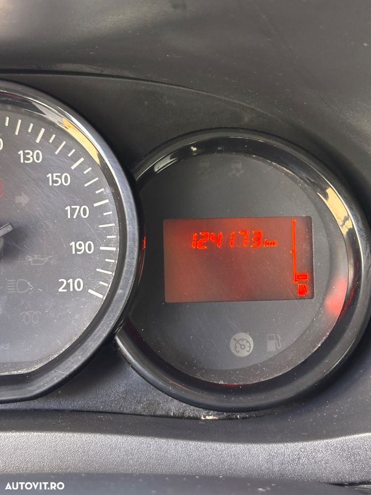 Dacia Lodgy 1.2 TCe 115 CP Laureate - 11