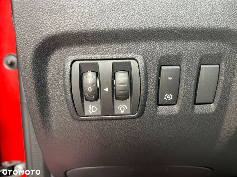 Renault Captur (ENERGY) TCe 90 INTENS - 18