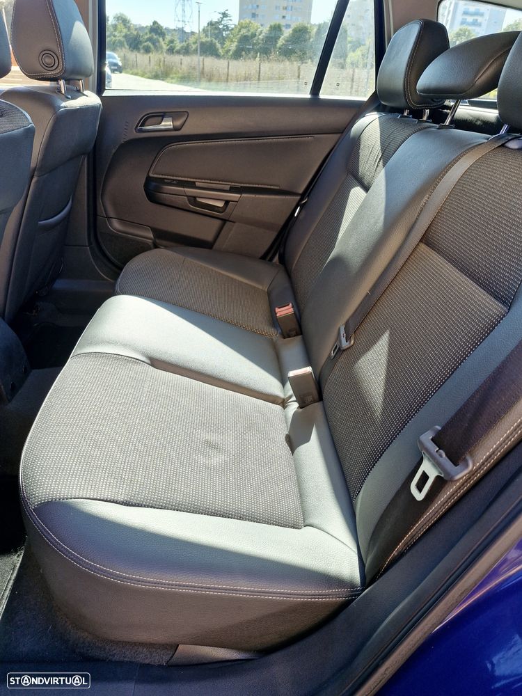 Opel Astra Caravan 1.7 CDTi Edition - 10