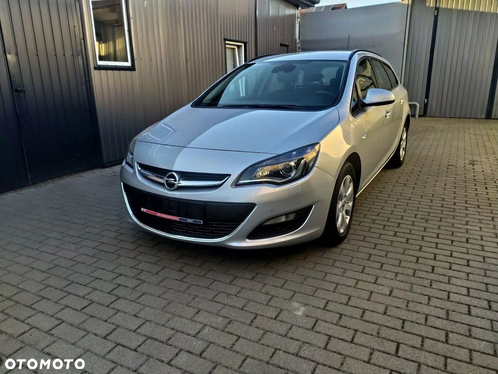 Opel Astra - 2