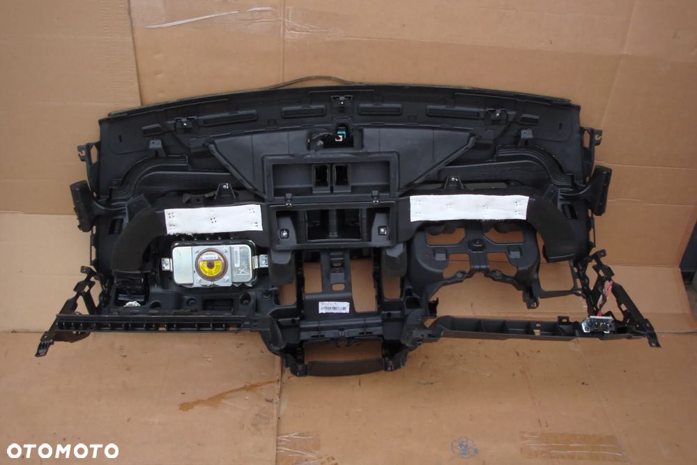 KIA VENGA deska z poduszka pasazera EU - 4