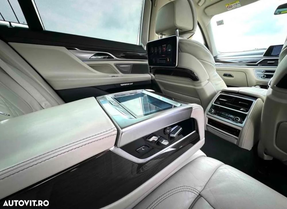 BMW Seria 7 - 7
