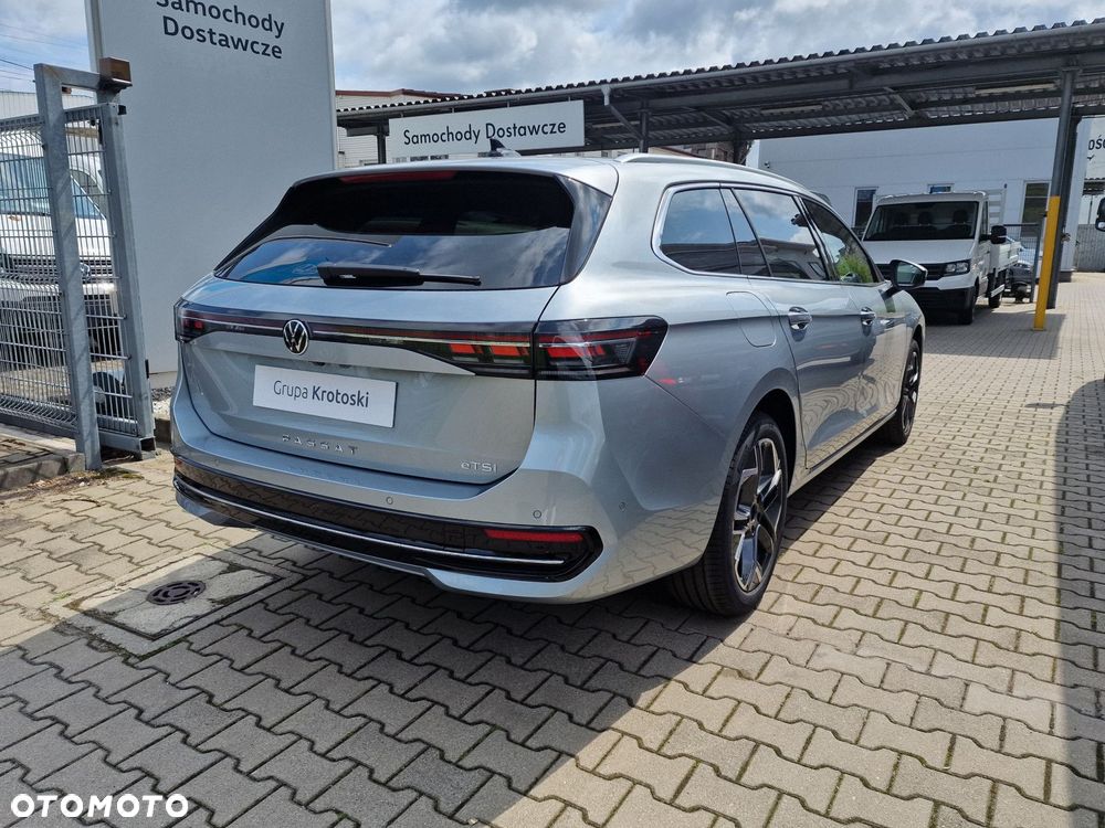 Volkswagen Passat - 5