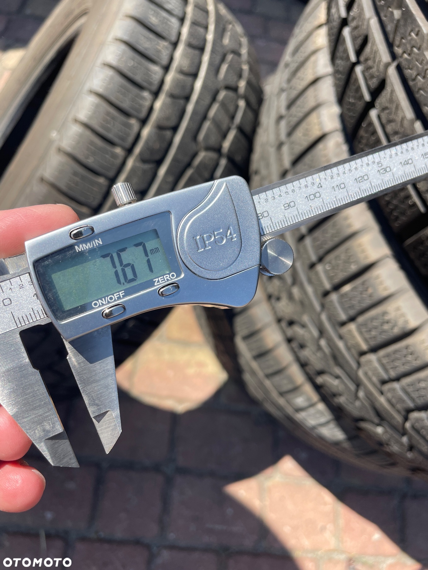 Kumho Asymetric 265/60/18 - 4