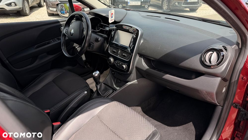 Renault Clio - 18