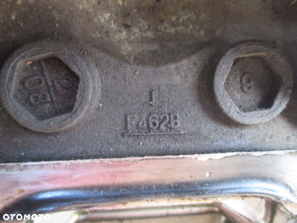 podstawa miski olejowej transit 2.4 e4 6c1q6u003bf - 4