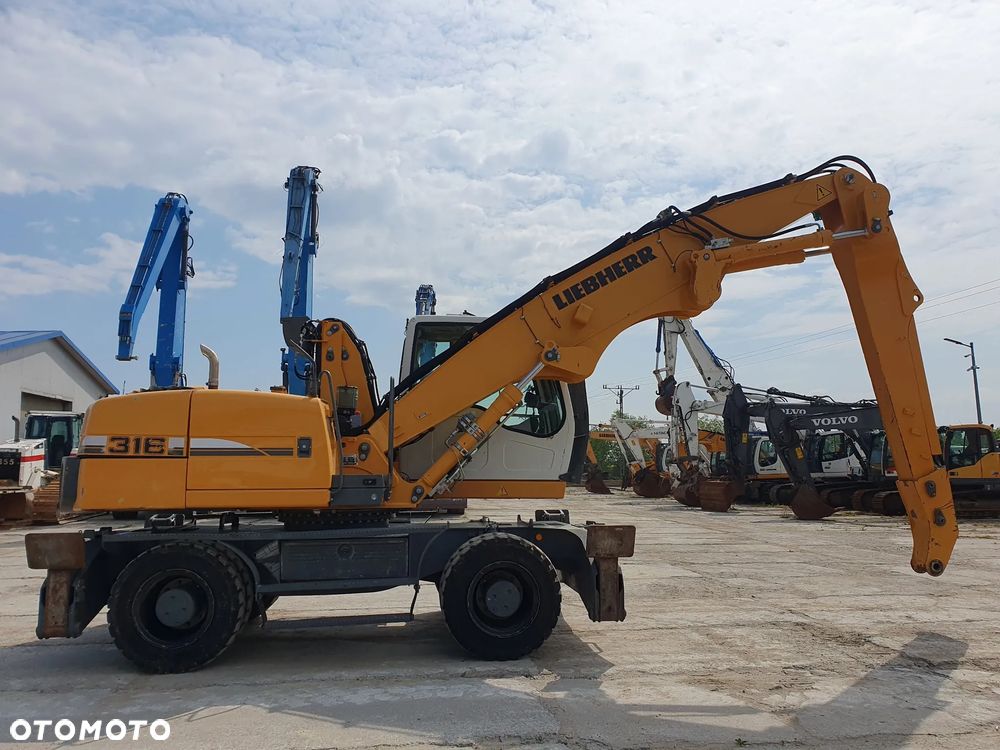 Liebherr A316 - 4