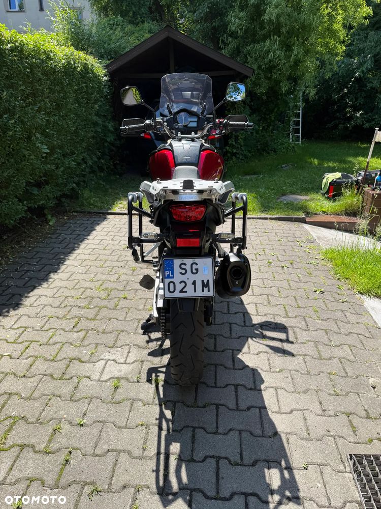 Suzuki DL - 7