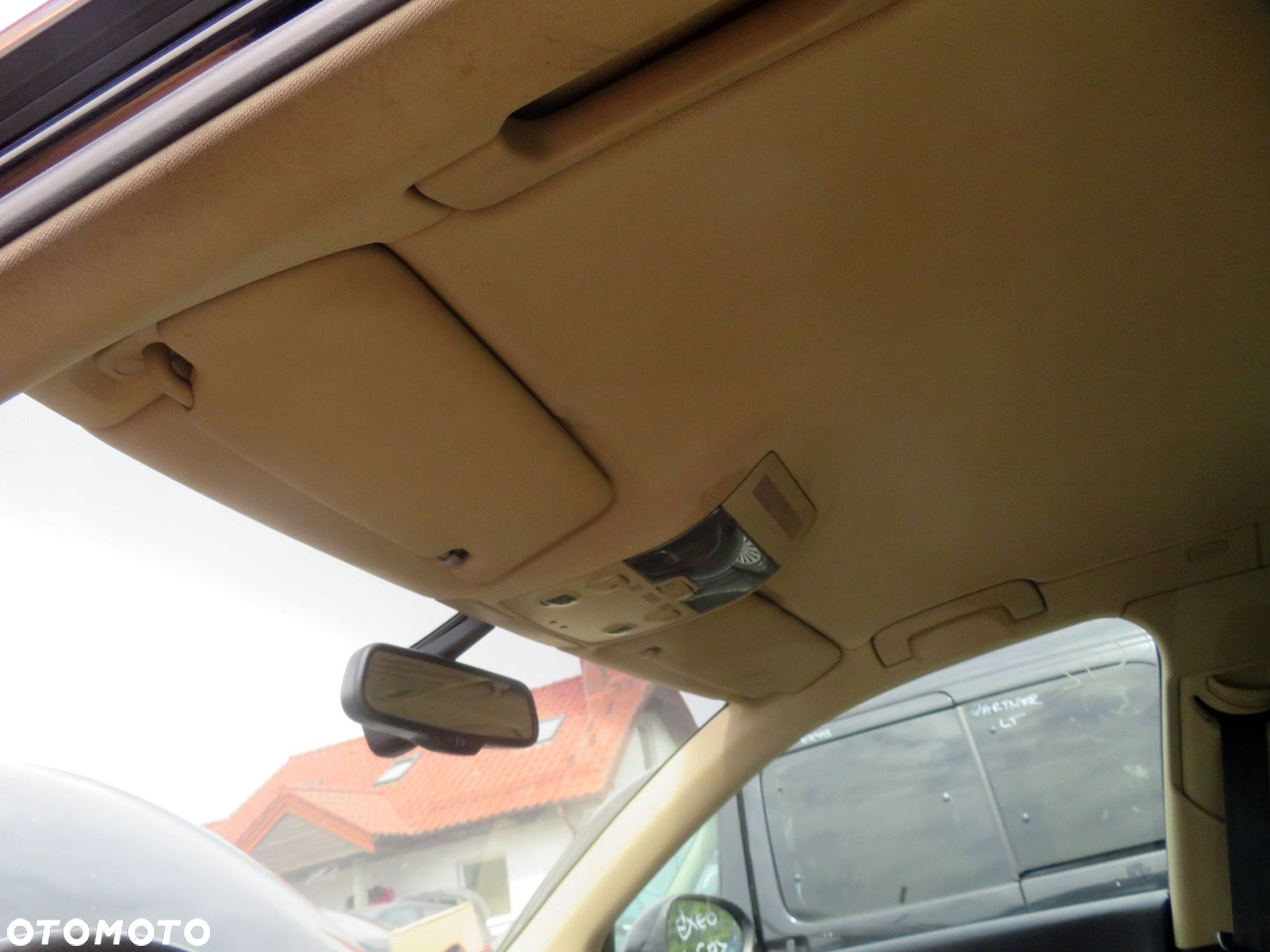 PODSUFITKA EXEO 3R2 SEDAN  SEAT 2008-2013 - 2