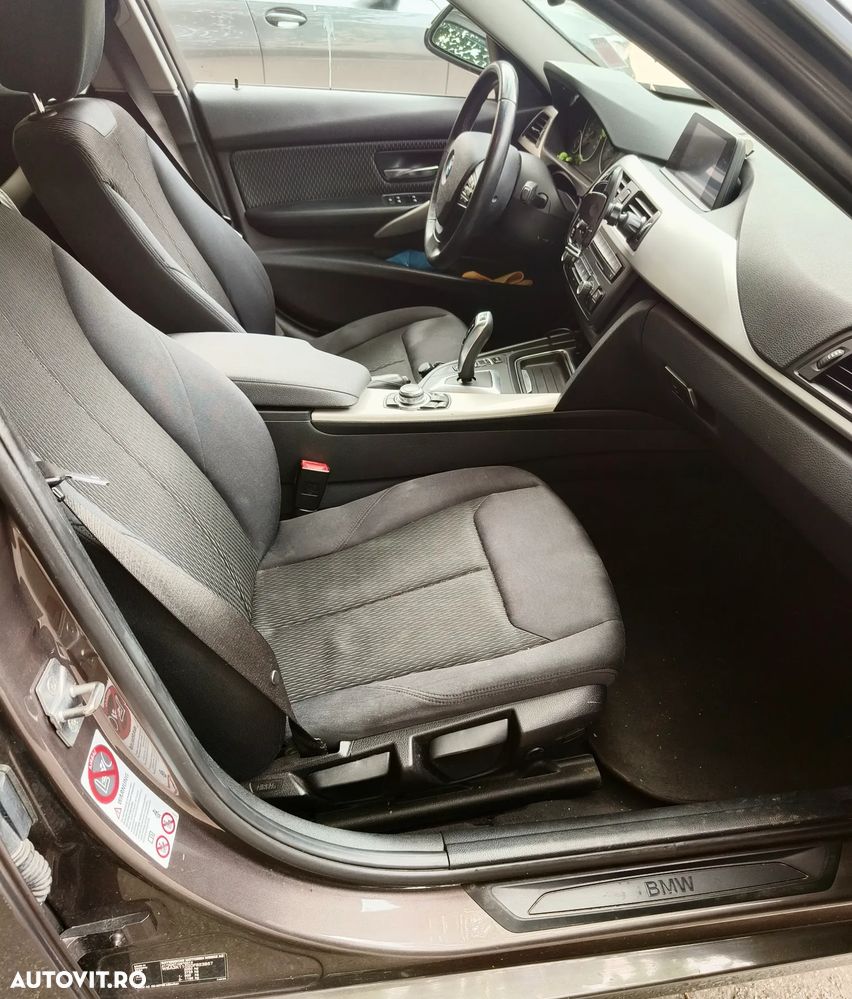 BMW Seria 3 - 12