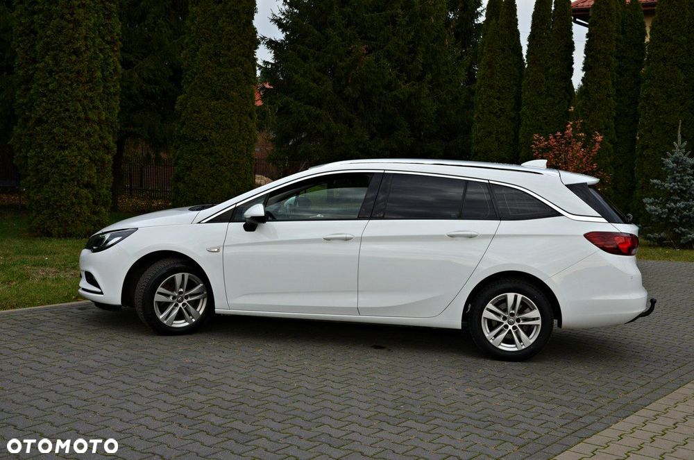 Opel Astra 1.6 D (CDTI) Automatik Dynamic - 23