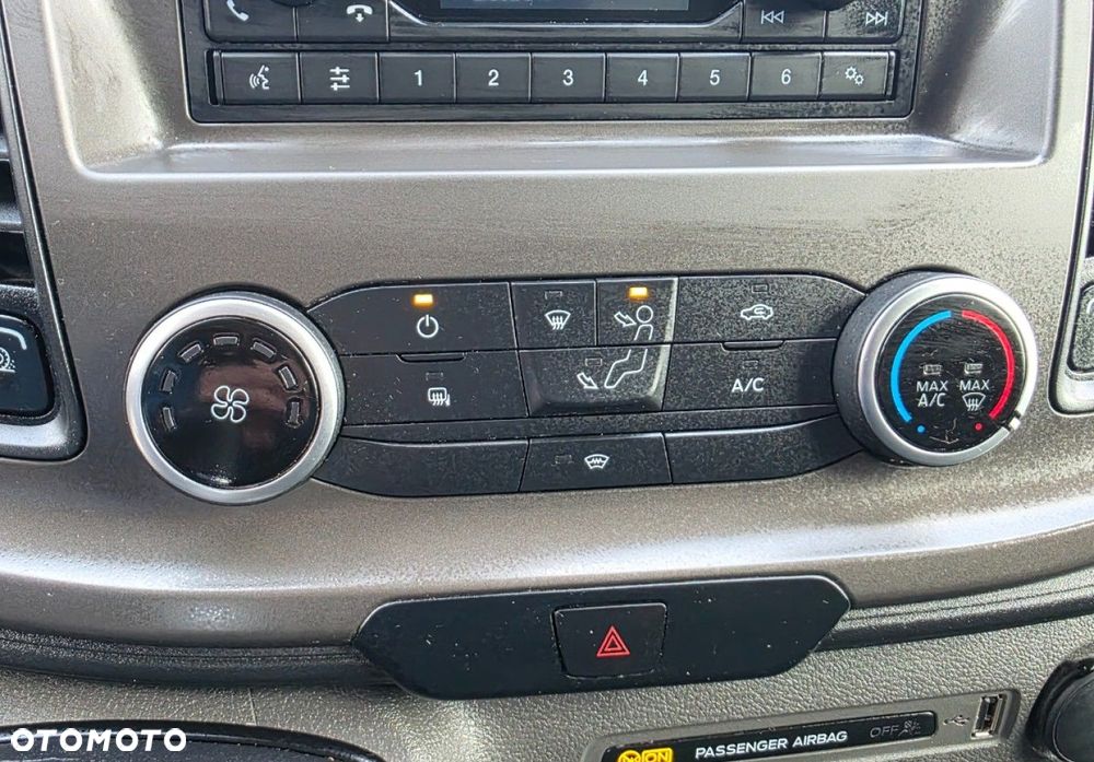 Ford Transit - 19