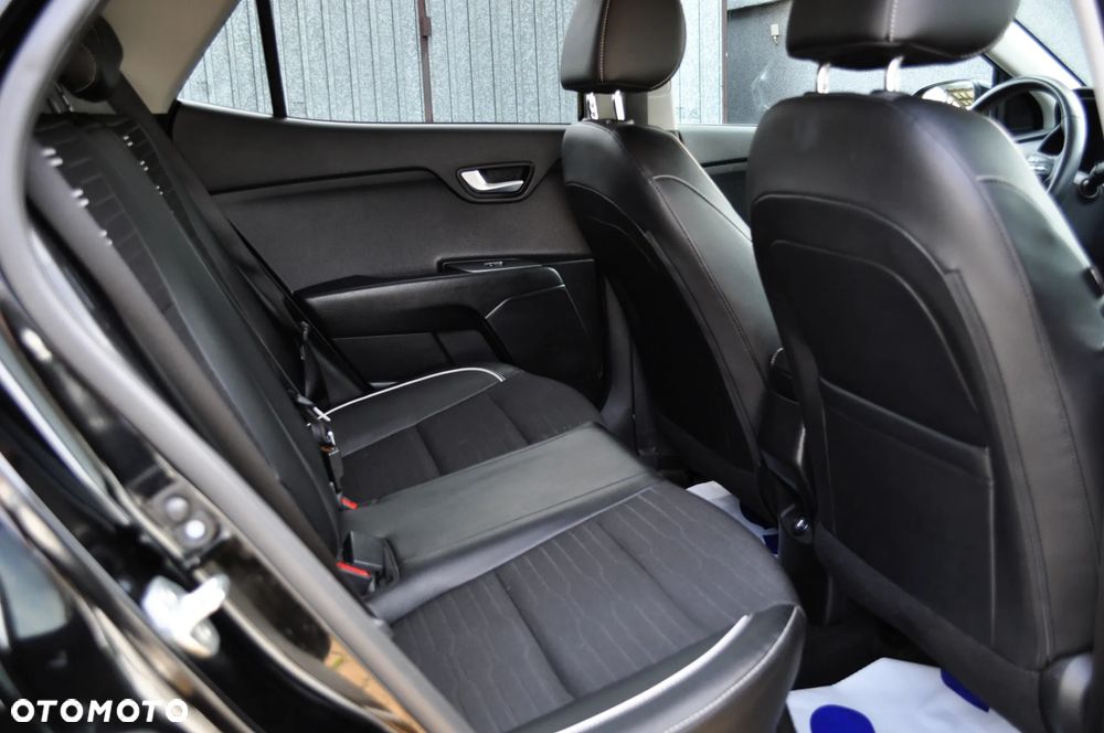Kia Stonic 1.0 T-GDI GT Line - 20