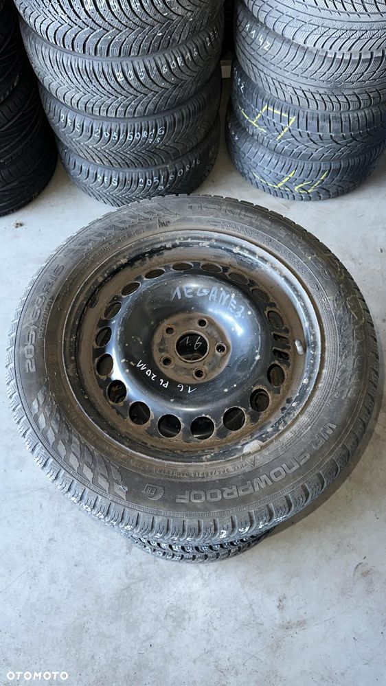 4szt Koła 16" 5x114,3 ET47 Renault Megane III Nokian WR Snowproof 205/60R16 XL 39KZ - 2