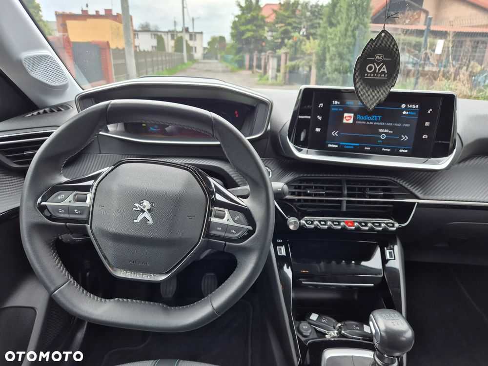 Peugeot 208 1.2 PureTech Allure S&S - 17