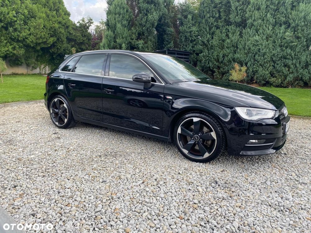 Audi A3 Sportback 2.0 TDI clean diesel Quattro Ambiente S tronic - 2