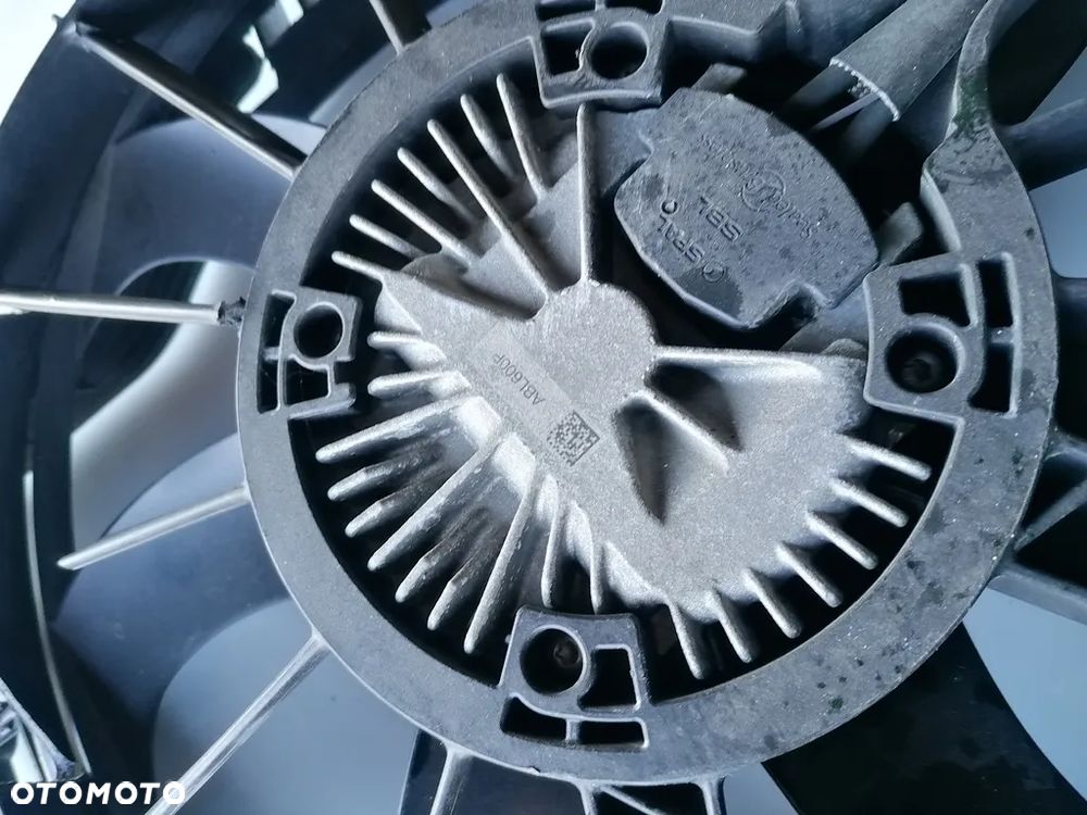 CHEVROLET CORVETTE C7 17r 6.2 WENTYLATOR CHŁODNICY 23297387 - 2