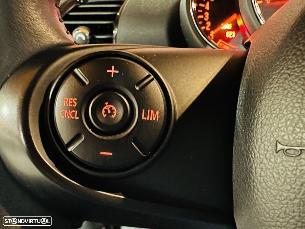 MINI Countryman One - 17