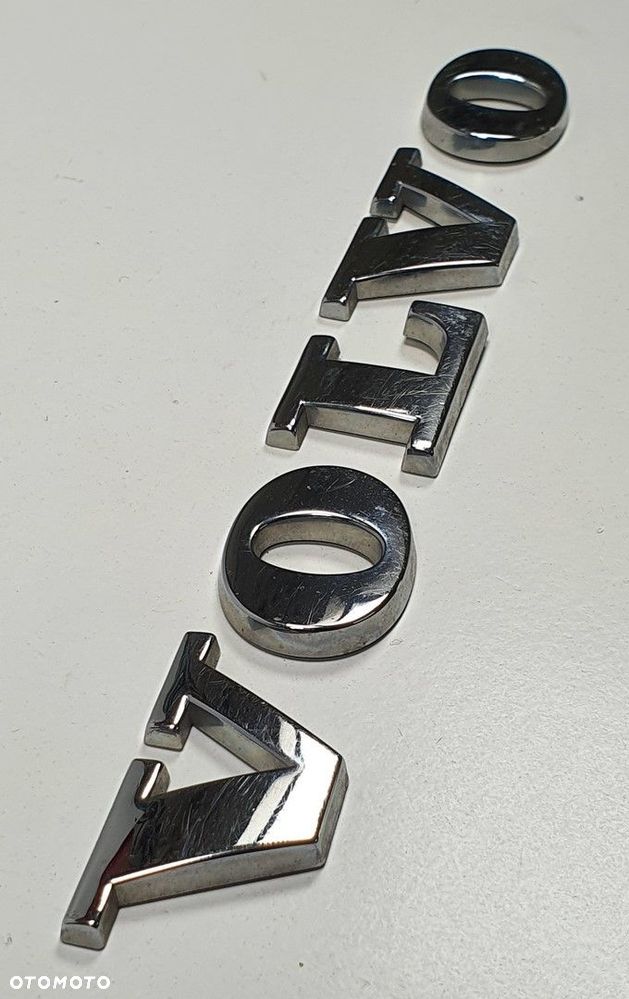 ZNACZEK EMBLEMAT NAPIS VOLVO C70 II - 3