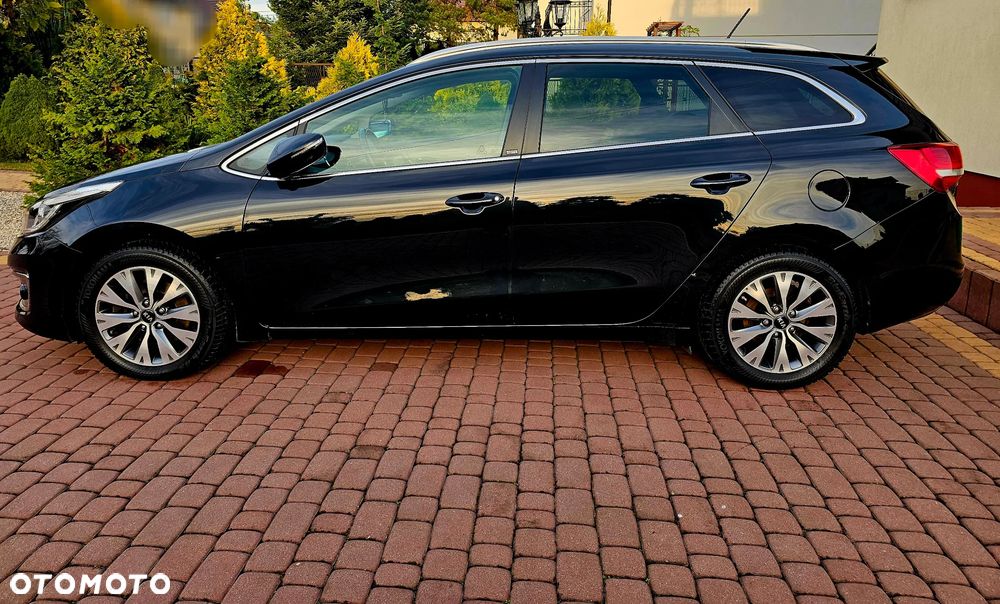 Kia Ceed - 15