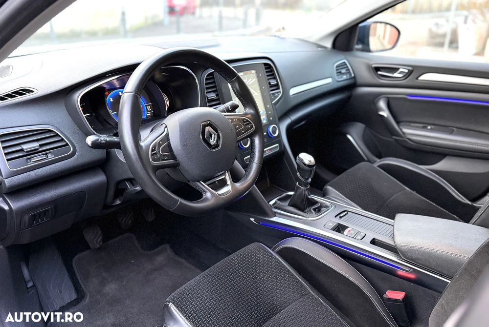 Renault Megane Grandtour ENERGY dCi 110 Start & Stopp Bose Edition - 6