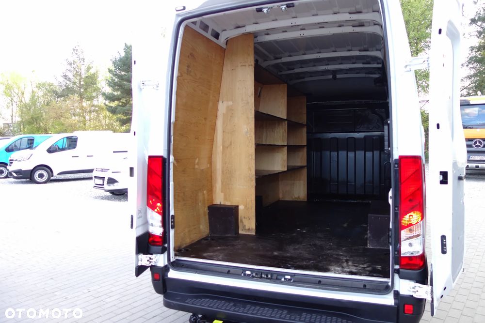 Iveco Daily Automat  35-160 L3H2 full Led Klima Webasto Kamera - 9